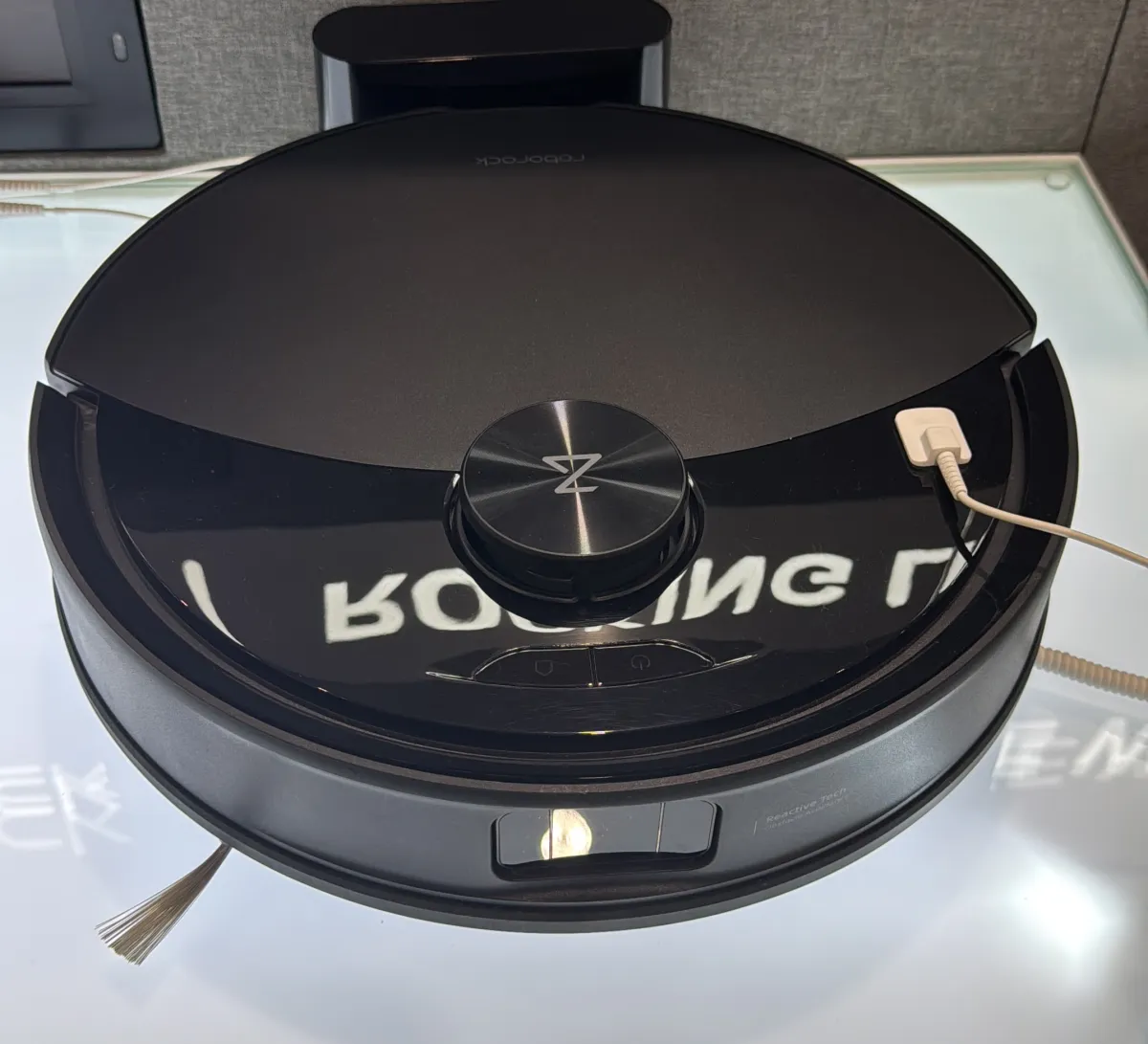 Roborock Q10 VF — hands-on photo 1