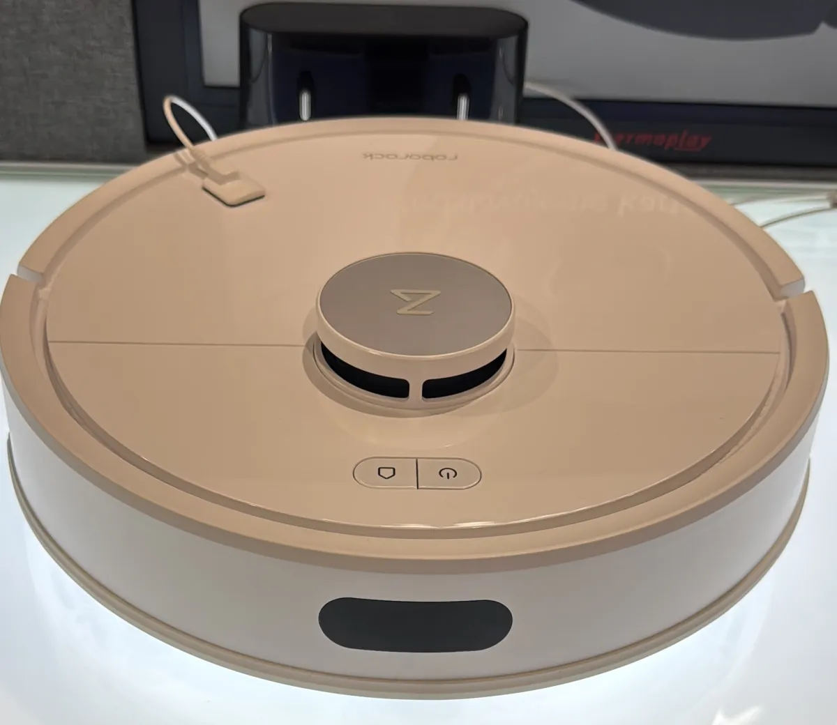 Roborock Q7 BF — hands-on photo 2
