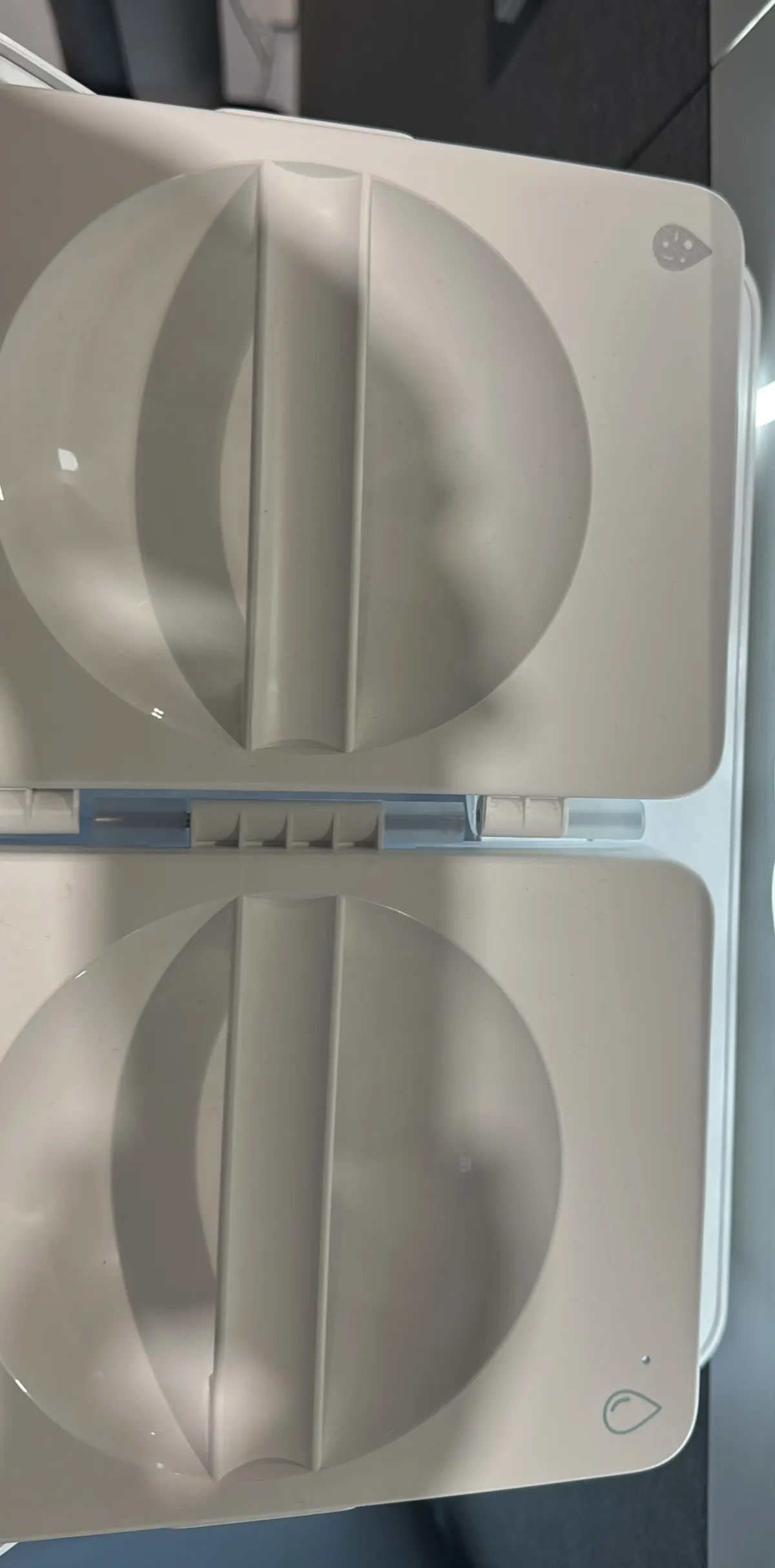 Roborock QR 798 — hands-on photo 1