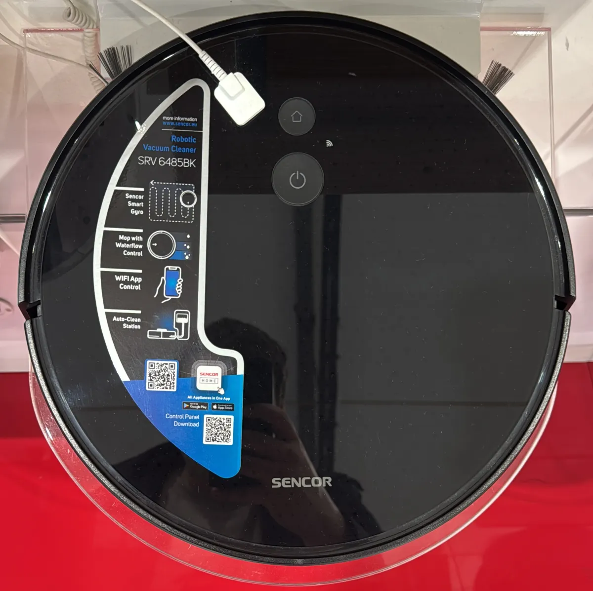 Sencor SRV 6485BK — hands-on photo 2