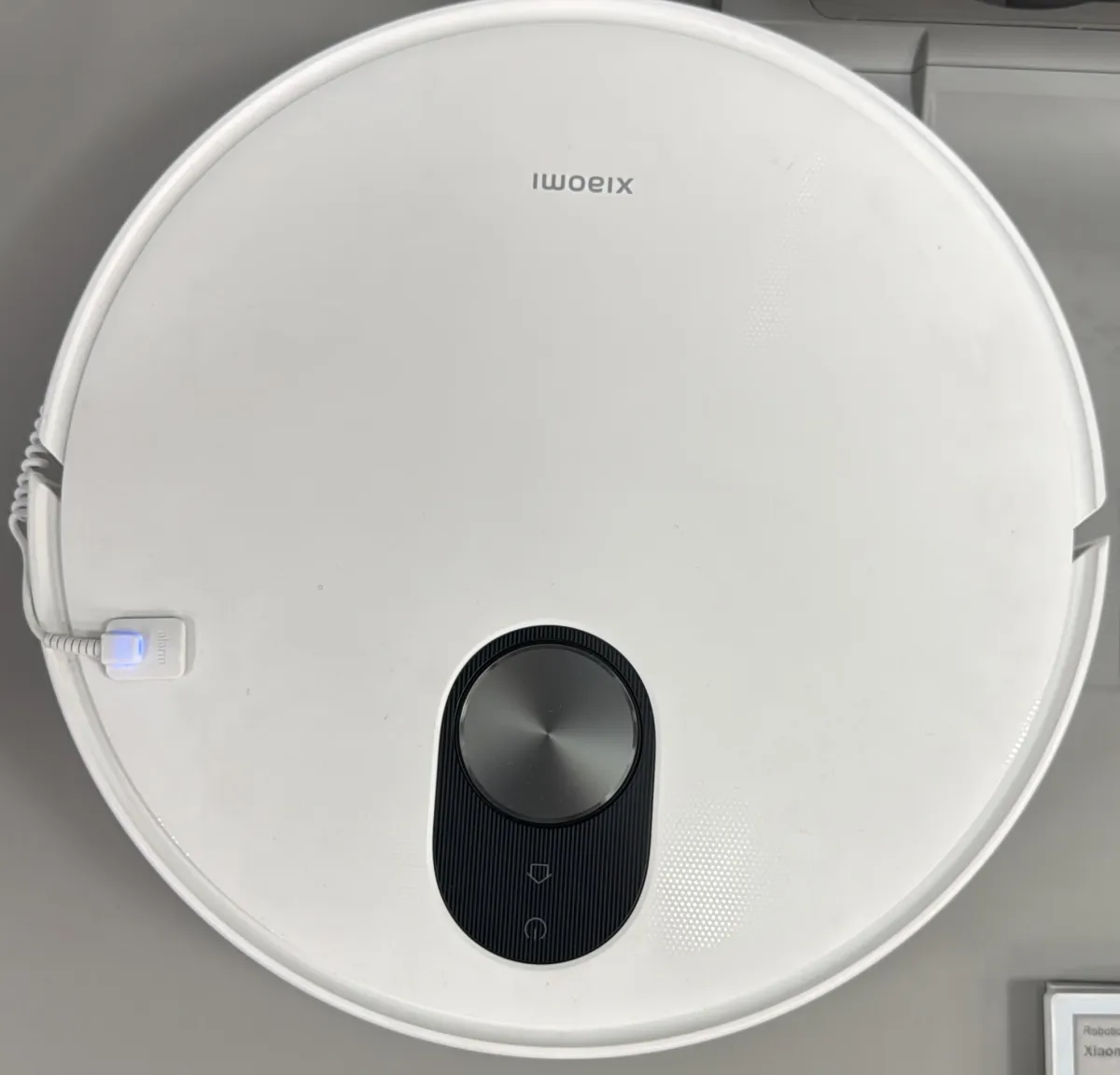 Xiaomi Robot Vacuum 5 — hands-on photo 2