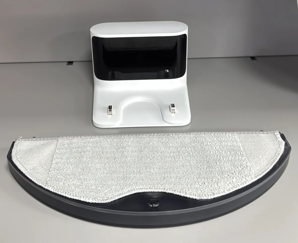 Xiaomi Robot Vacuum S40C — hands-on photo 1