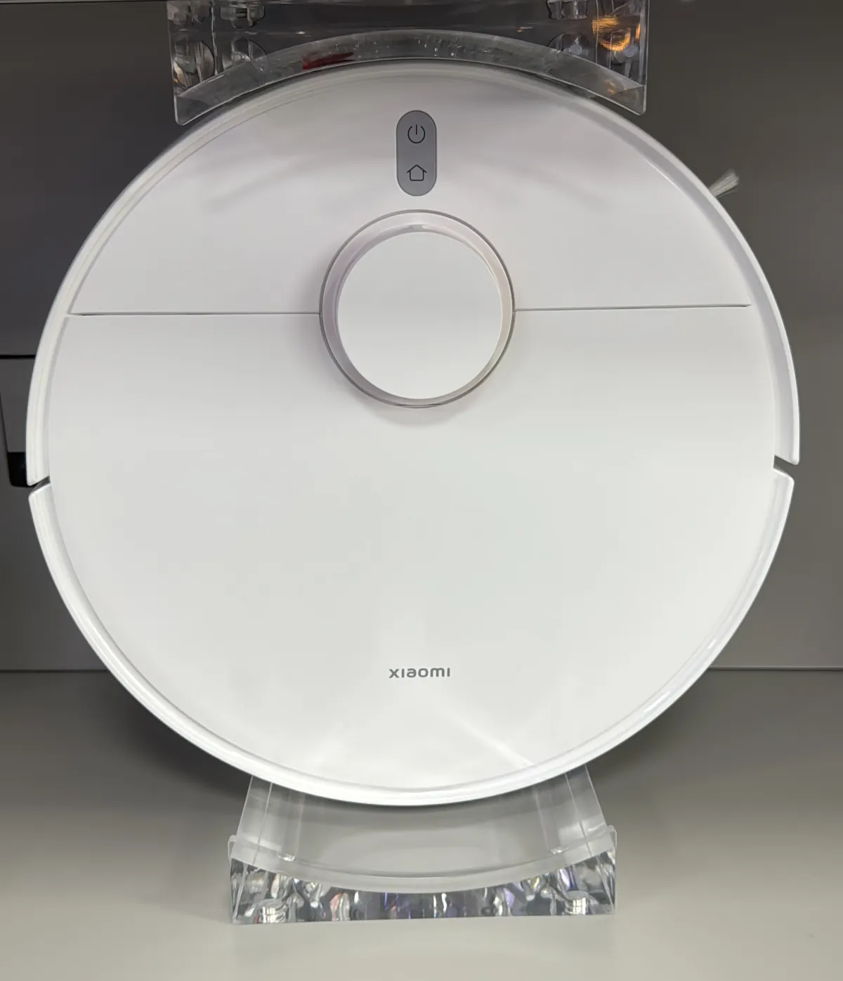 Xiaomi Robot Vacuum S40C — hands-on photo 3